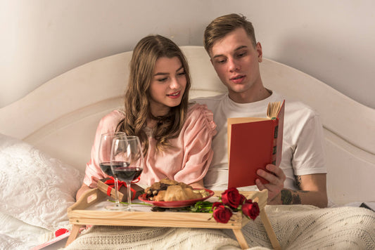 Una coppia che trascorre insieme il giorno di San Valentino