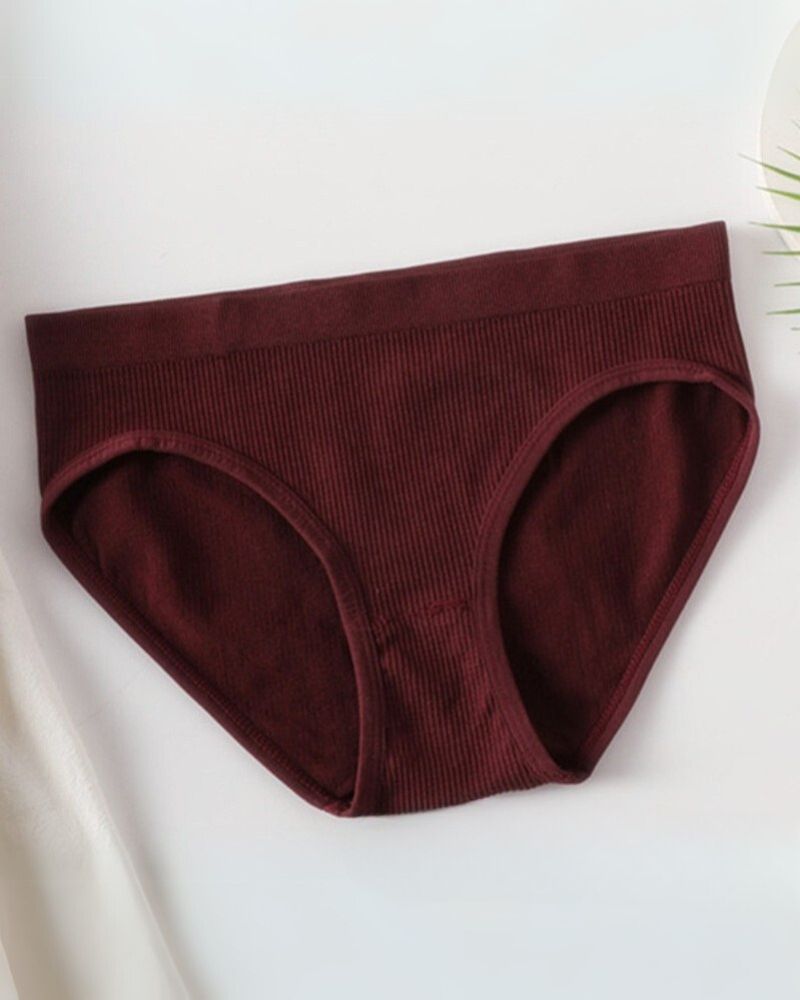 Completo di lingerie a righe classico