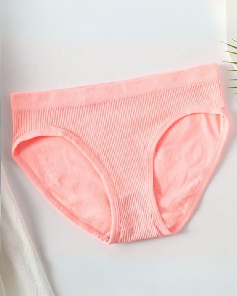 Completo di lingerie a righe classico