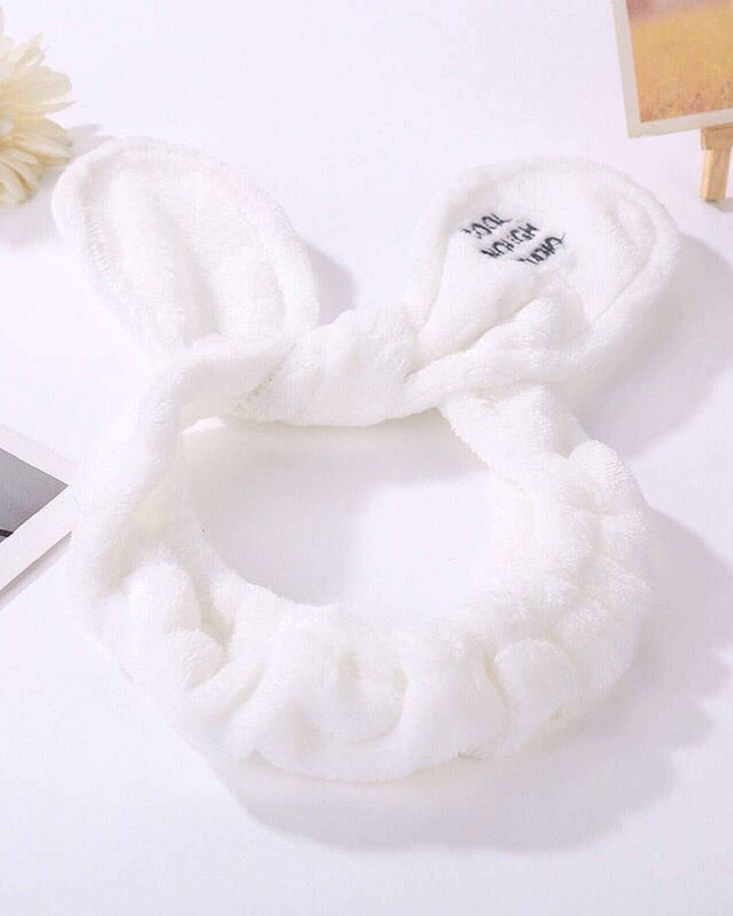Fascia per capelli pelosa con fiocco Cool Enough