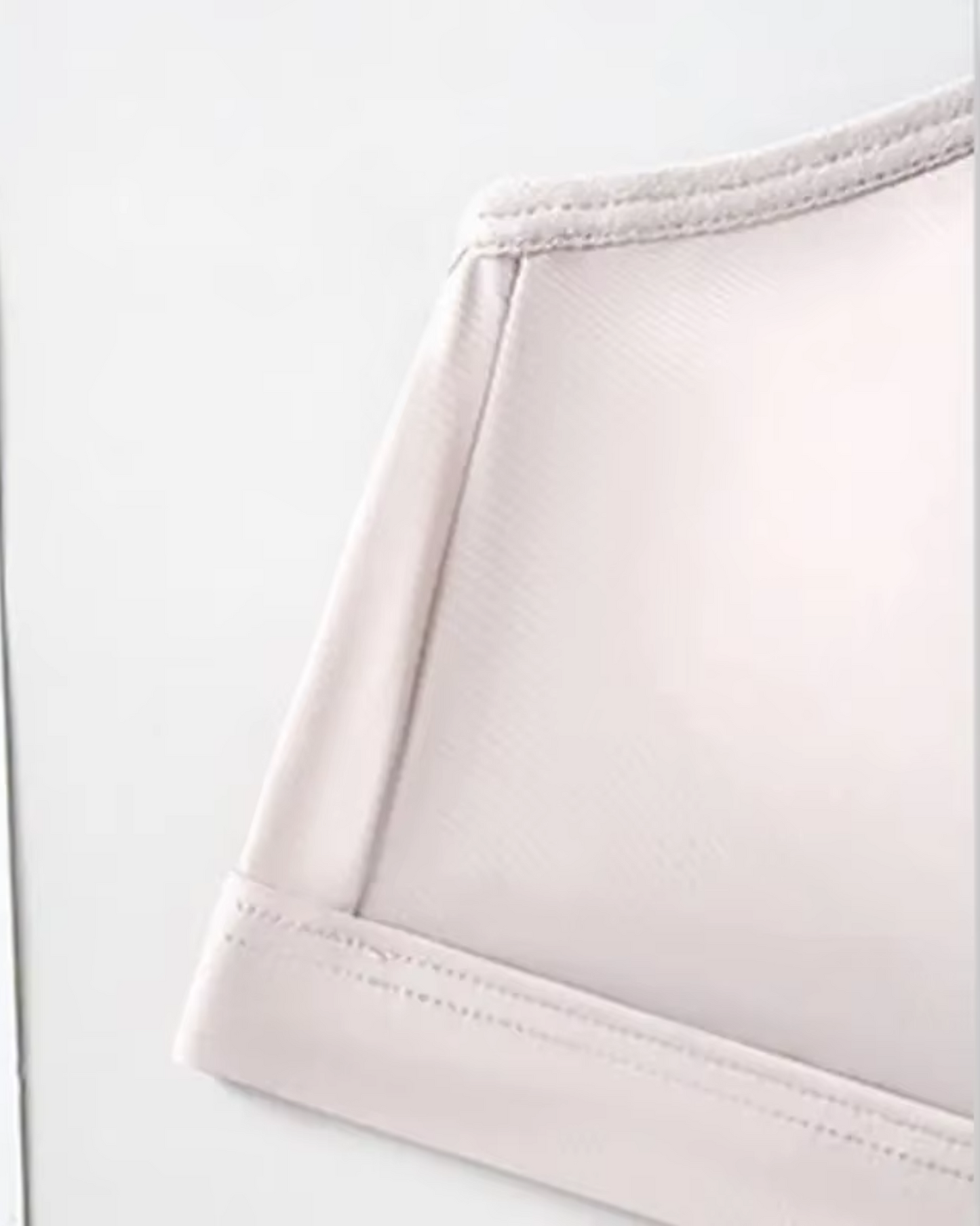 Completo di lingerie morbido con slip