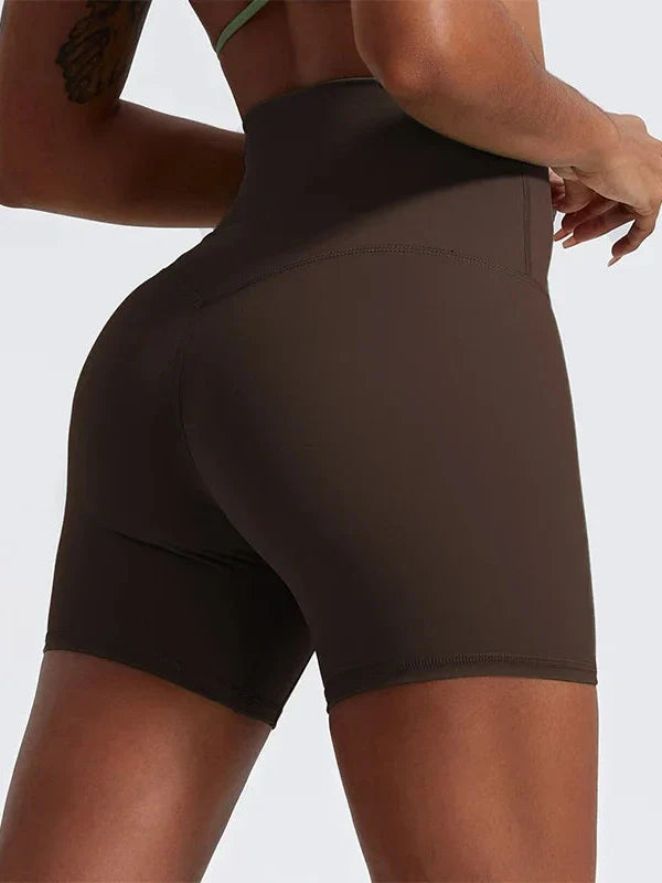 Pantaloni sportivi corti