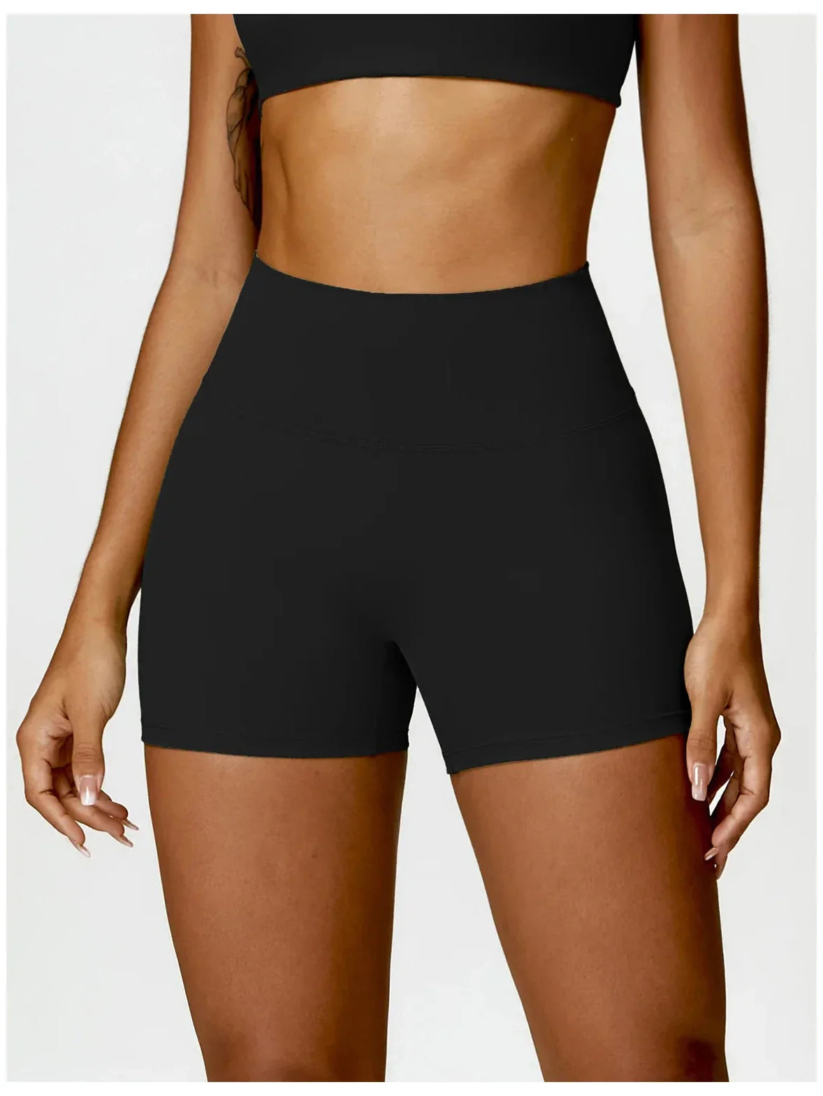Pantaloni sportivi corti