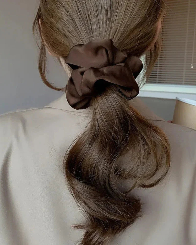 Fascia per capelli in satin scrunchie
