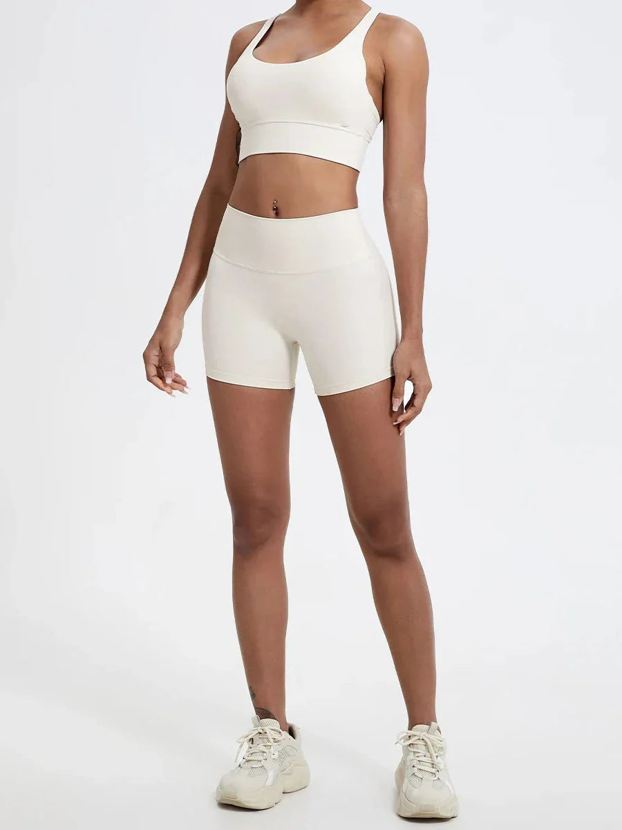 Pantaloni sportivi corti