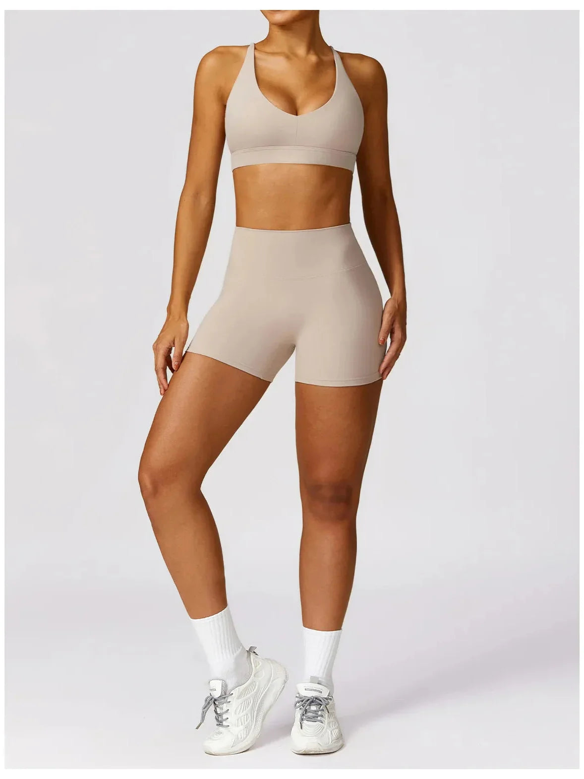 Pantaloni sportivi corti