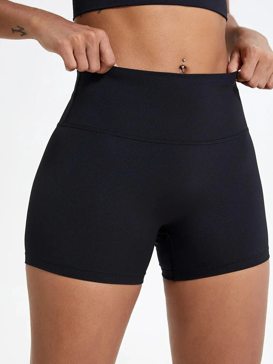 Pantaloni sportivi corti