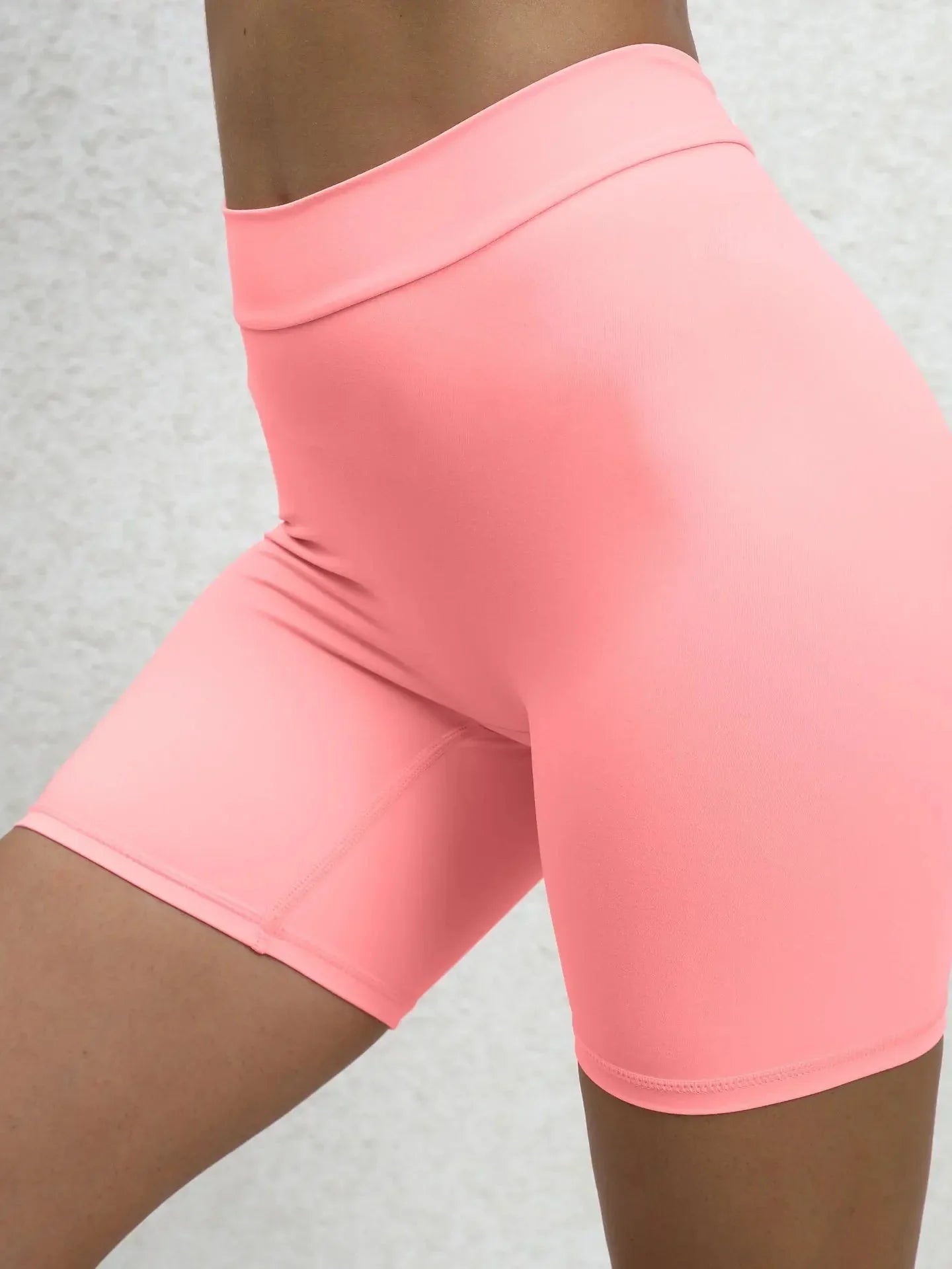 Pantaloni sportivi corti