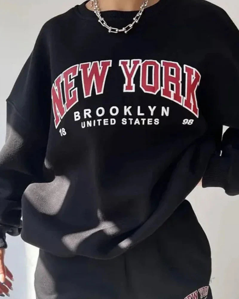 Felpa oversize con scritta New York
