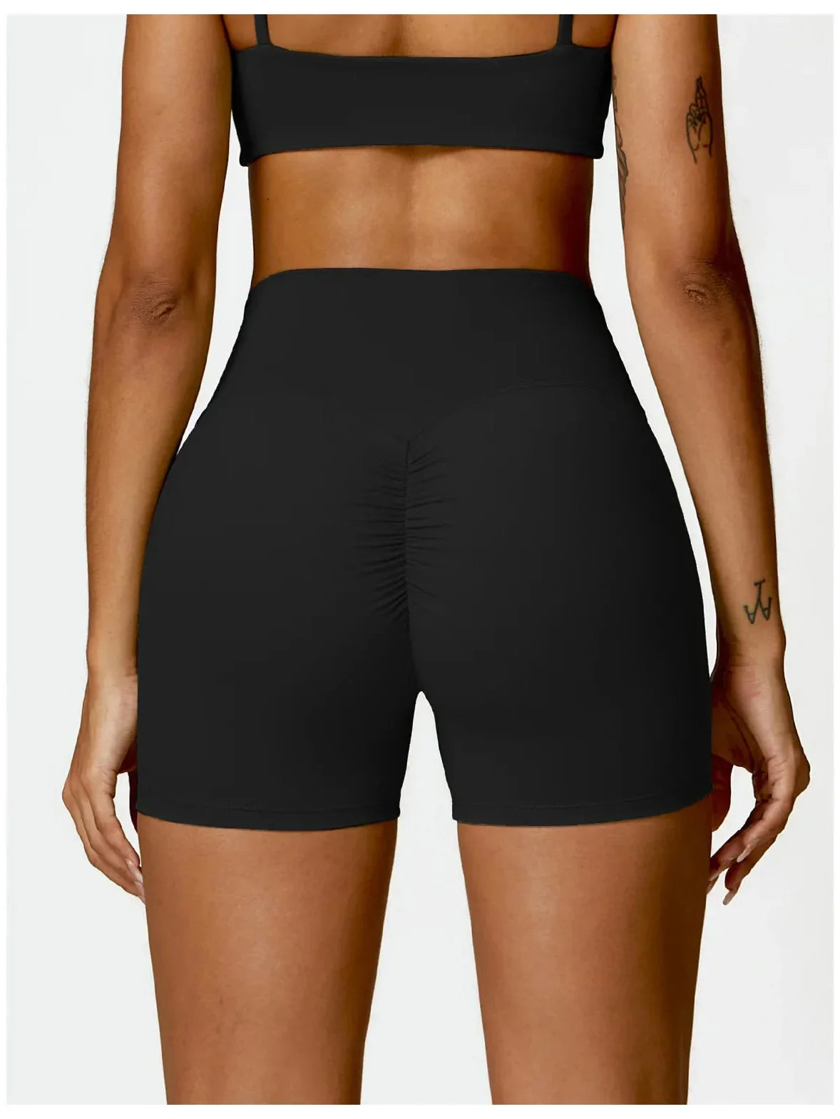 Pantaloni sportivi corti