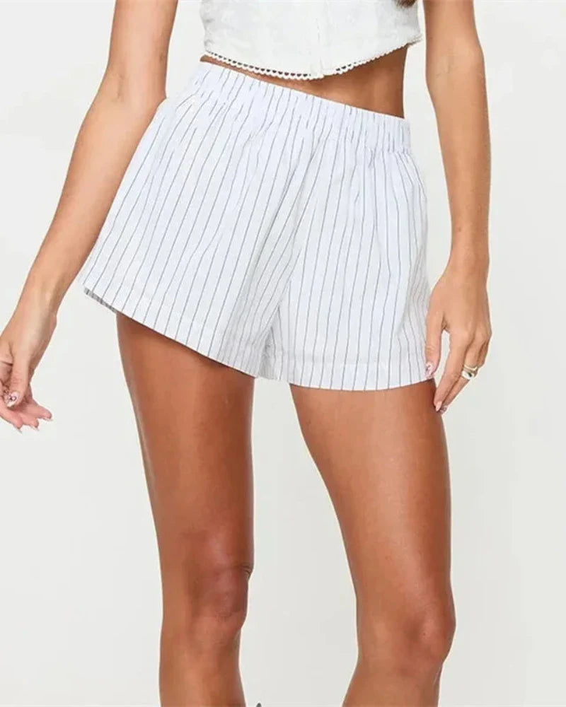 Pantaloni corti a righe comodi