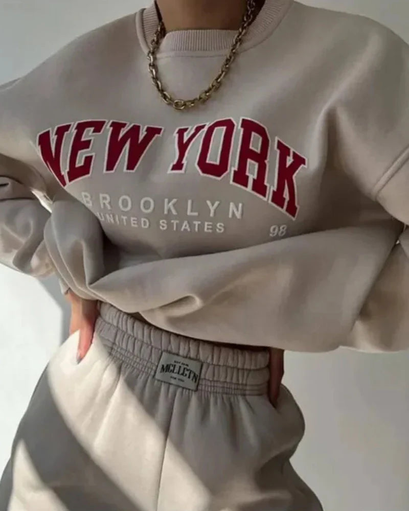 Felpa oversize con scritta New York