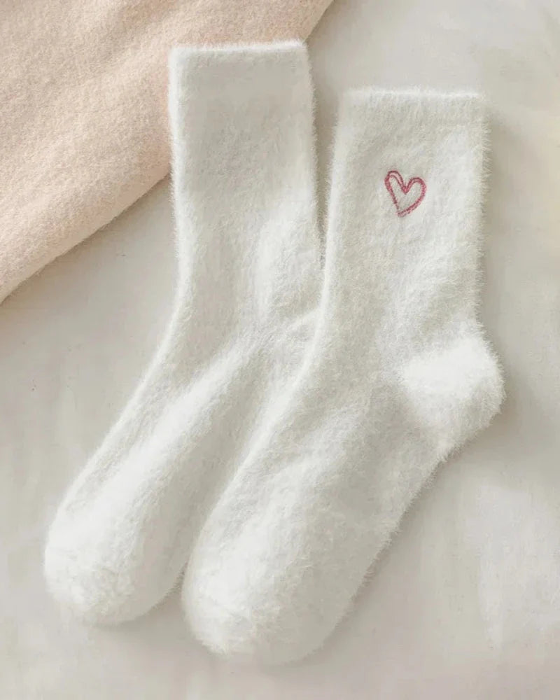 Calze lunghe e pelose con cuore