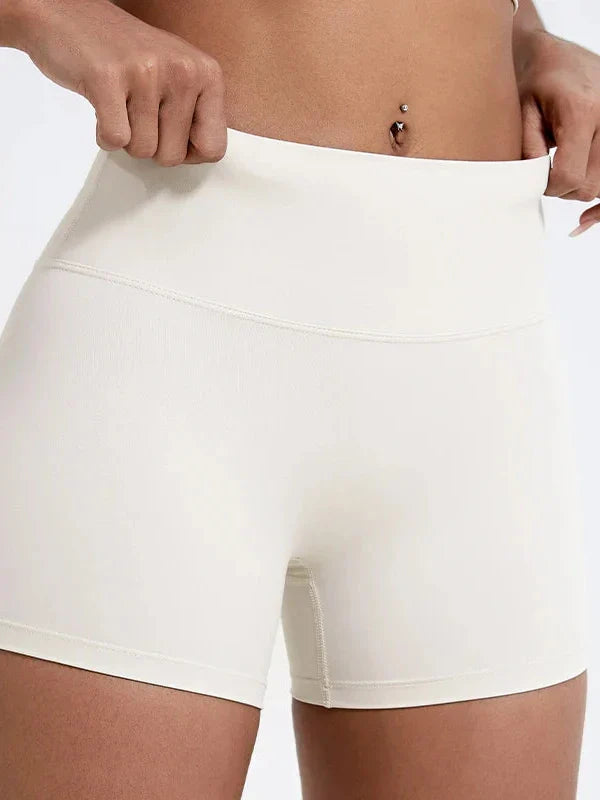 Pantaloni sportivi corti