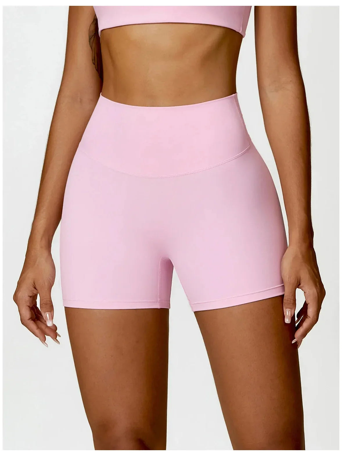 Pantaloni sportivi corti