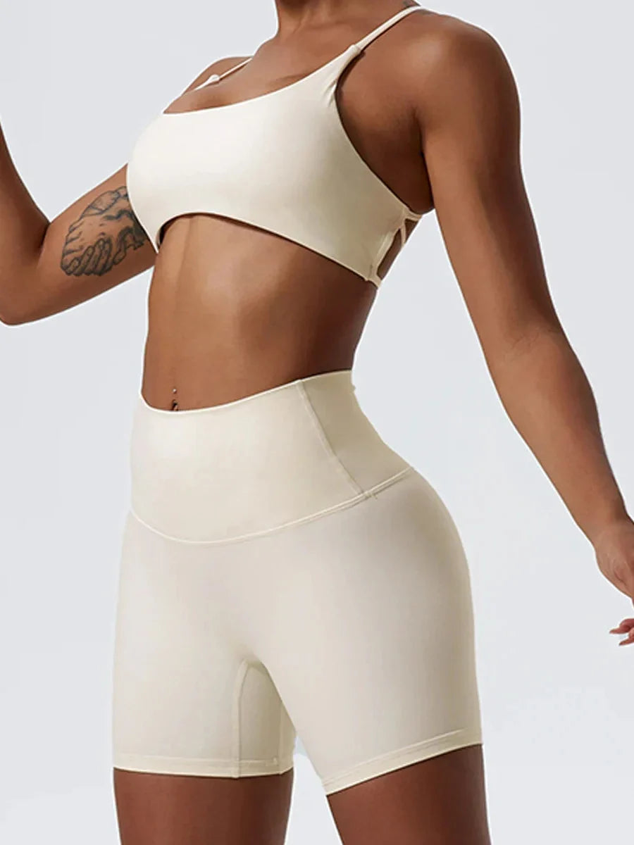 Pantaloni sportivi corti
