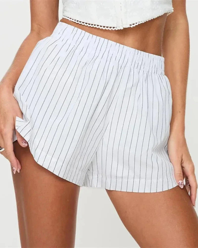 Pantaloni corti a righe comodi