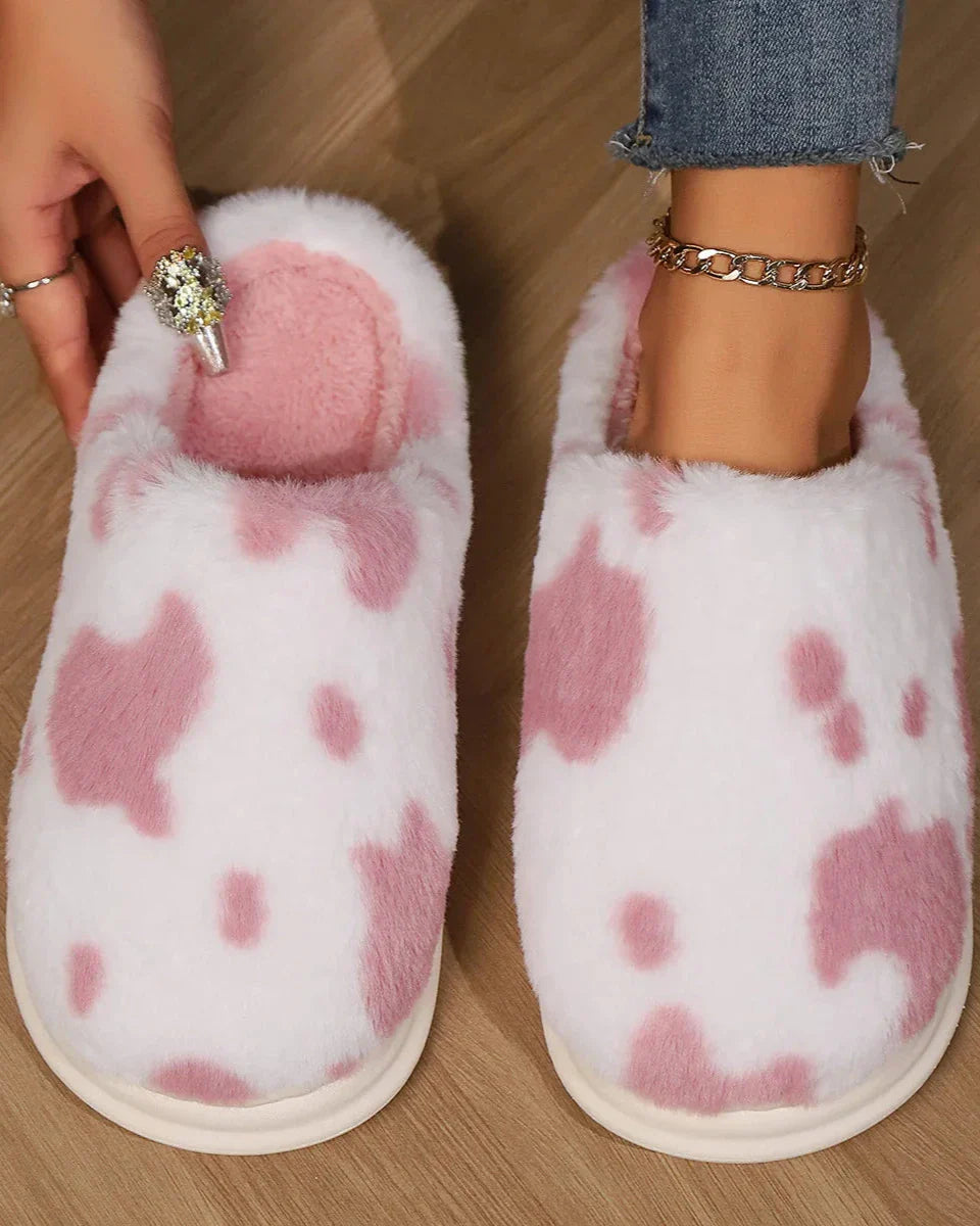 Pantofole pelose a macchie di mucca