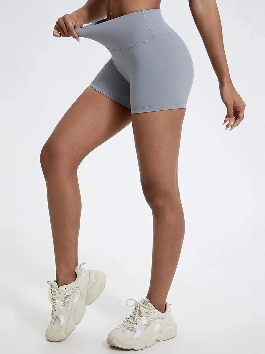 Pantaloni sportivi corti