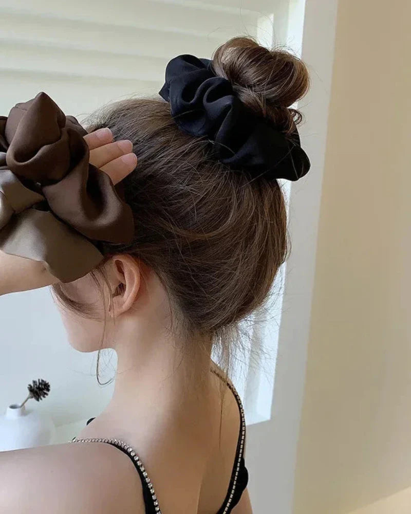 Fascia per capelli in satin scrunchie