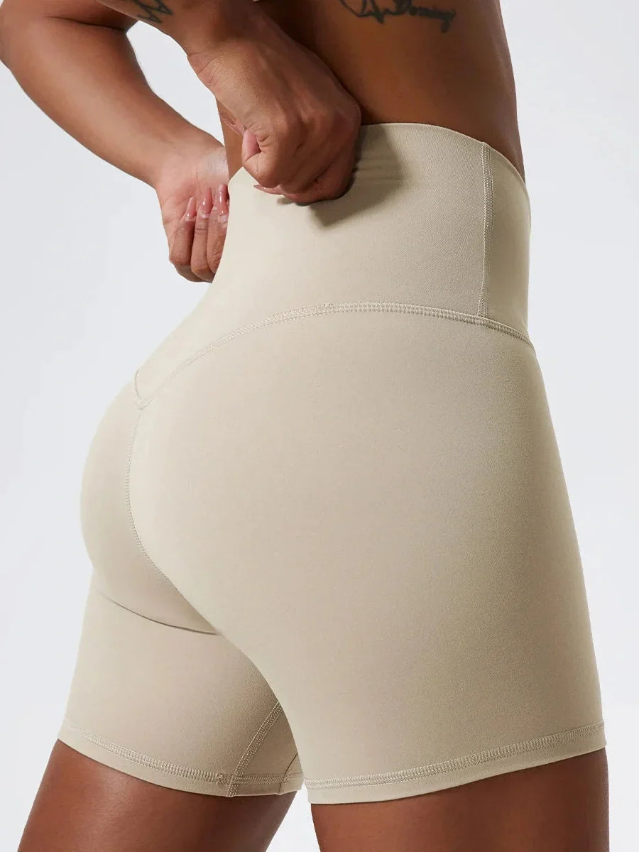 Pantaloni sportivi corti