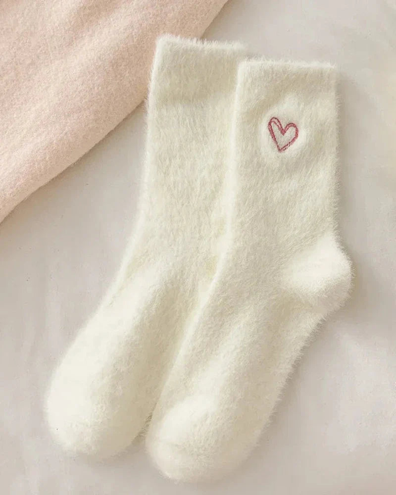 Calze lunghe e pelose con cuore