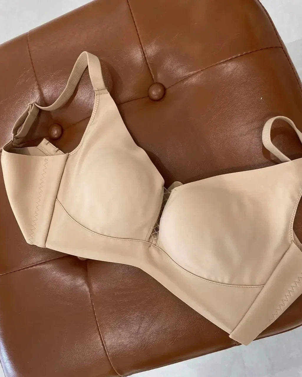 Reggiseno morbido con rete decorativa