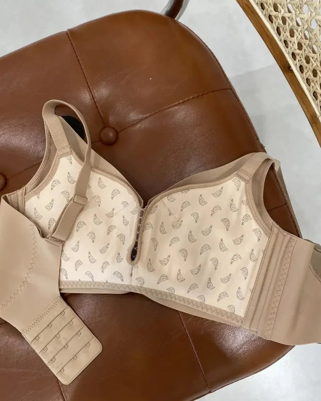Reggiseno morbido con rete decorativa