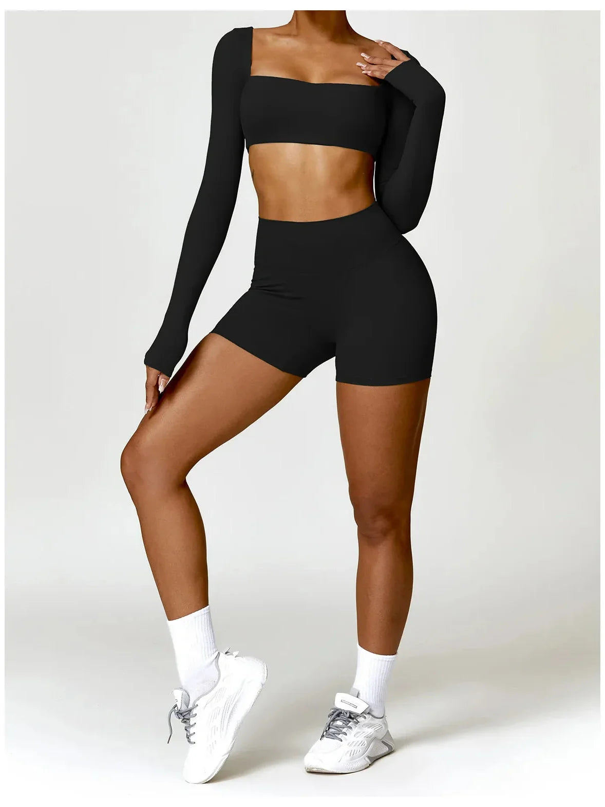 Pantaloni sportivi corti