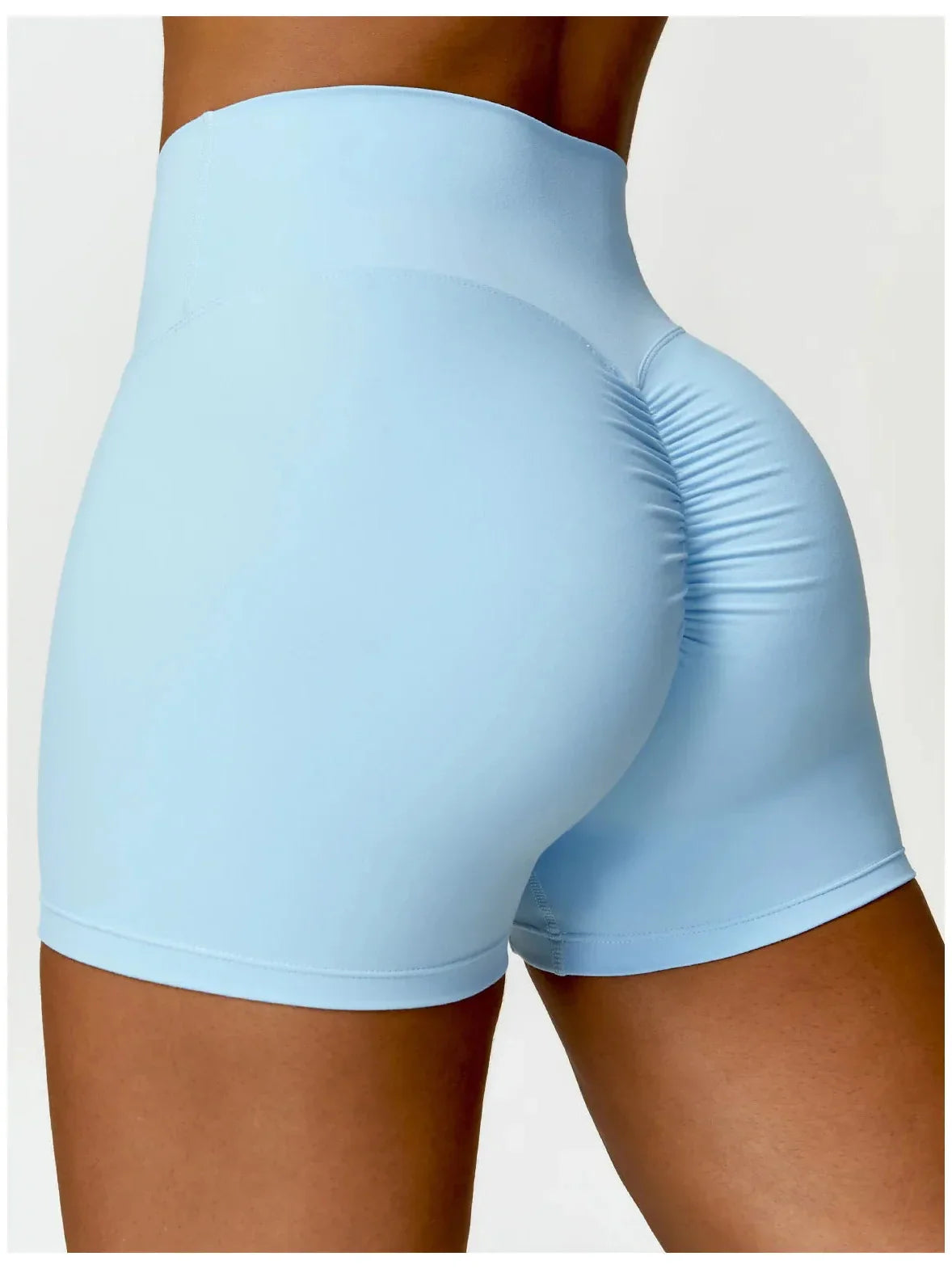 Pantaloni sportivi corti