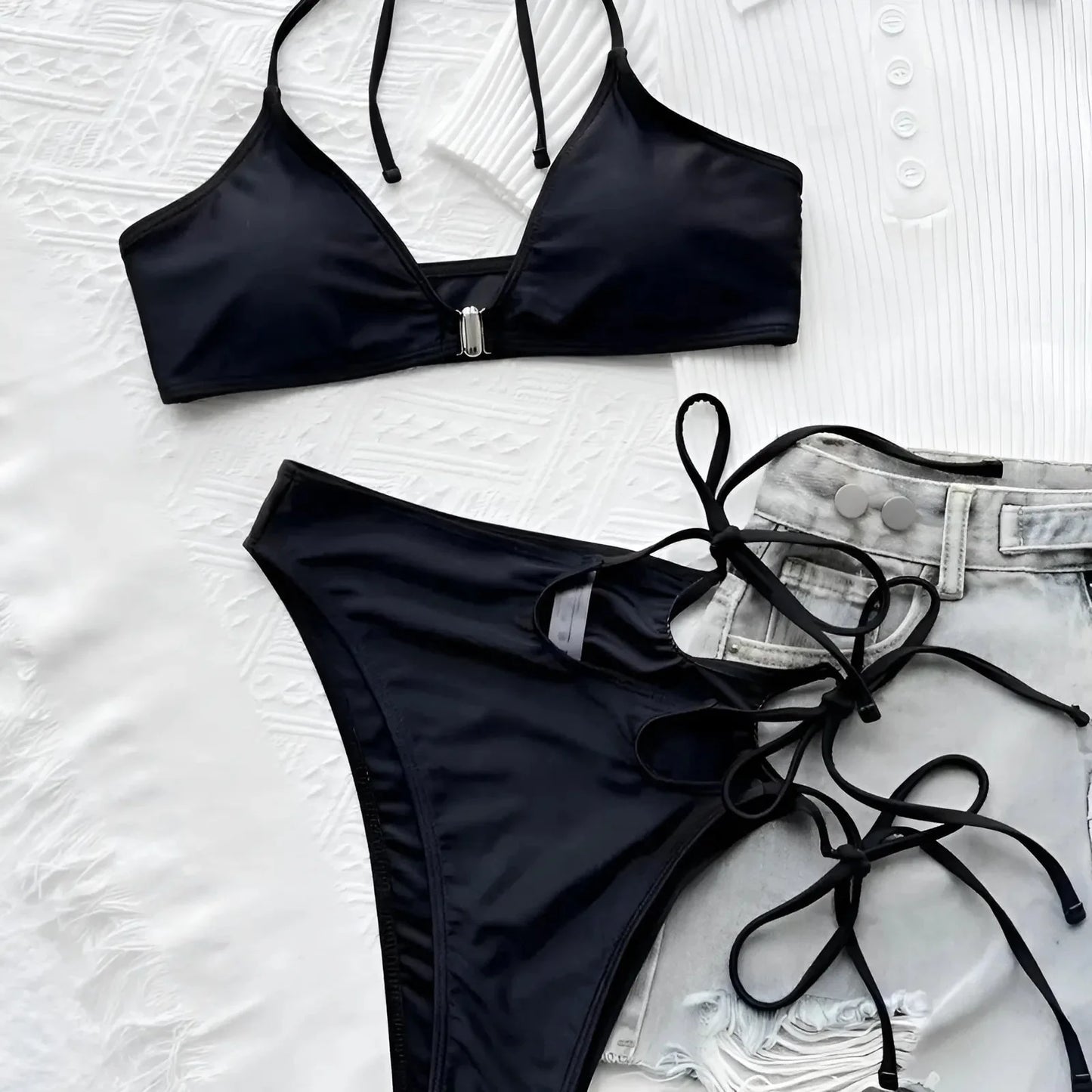 Costume da bagno a due pezzi nero a vita alta