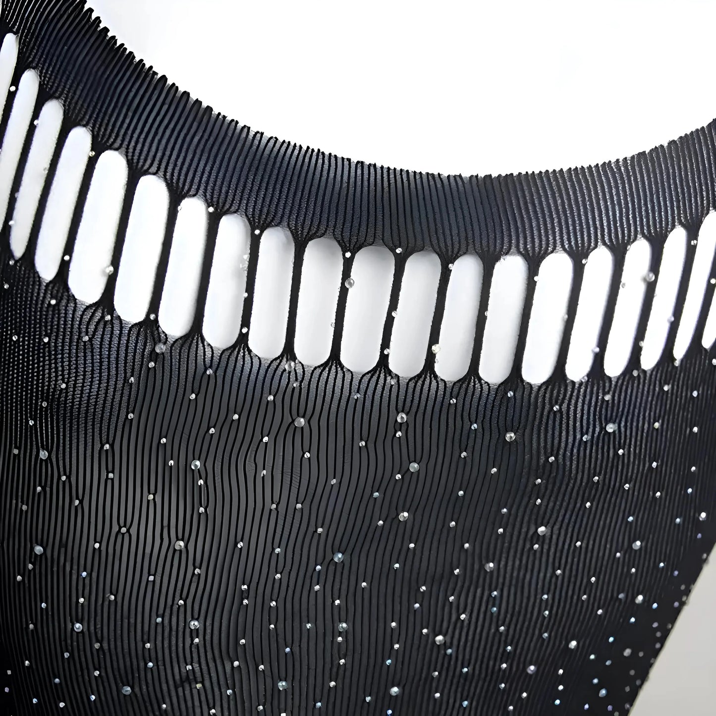 Nero Body in pizzo scintillante