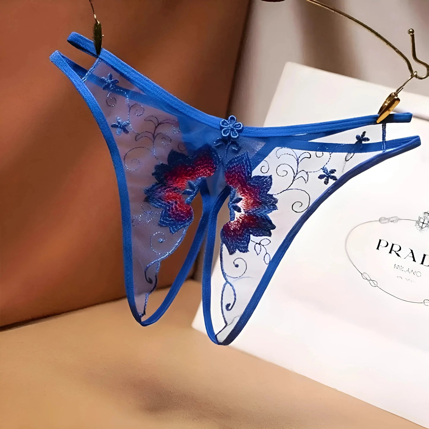 Blu String bikini in pizzo floreale