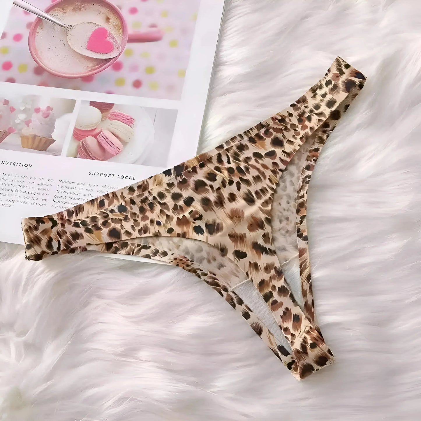 Marrone String thong leopardato senza cuciture
