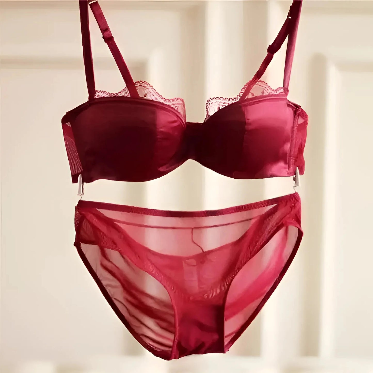 Borgogna Set di Lingerie in Pizzo Satinato