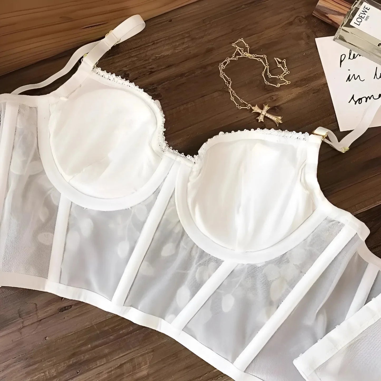 Set di Lingerie Ricamato con Fiori