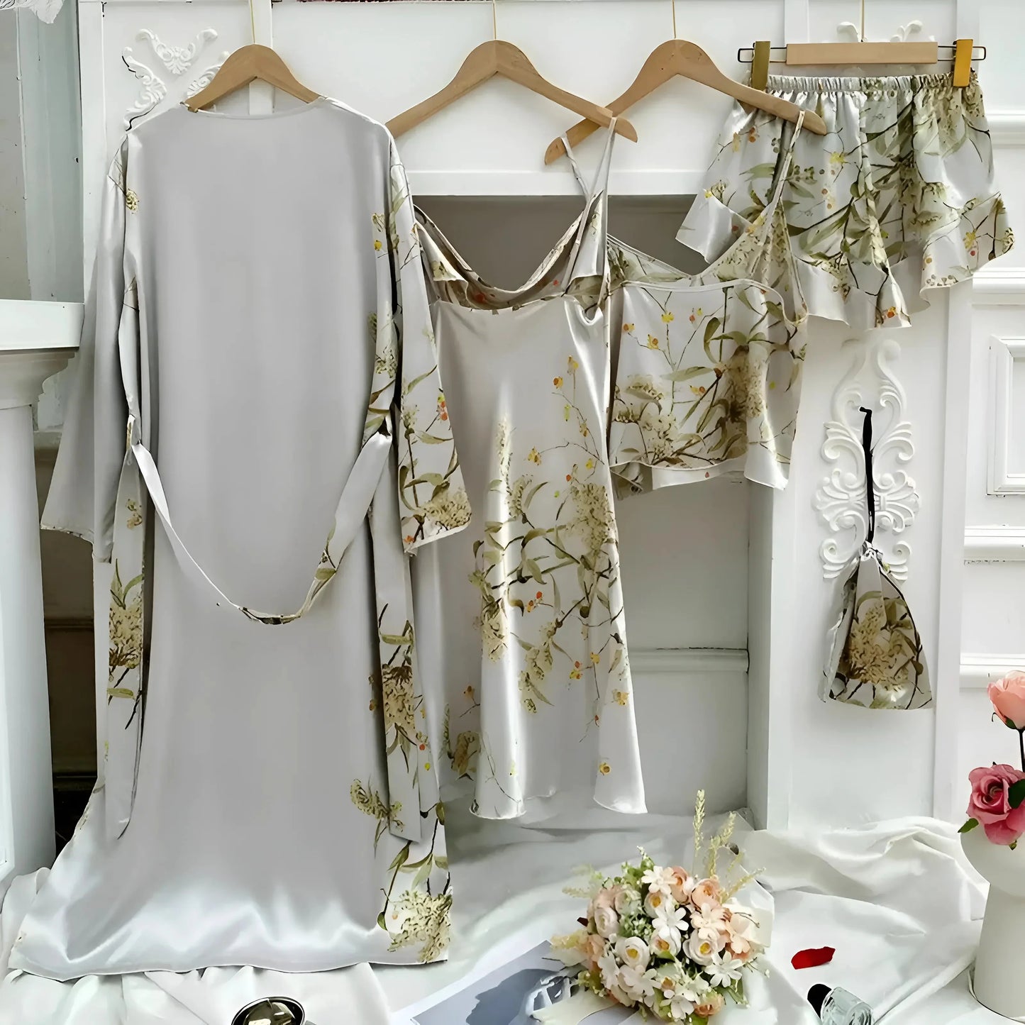 Set da Notte con Stampa Floreale