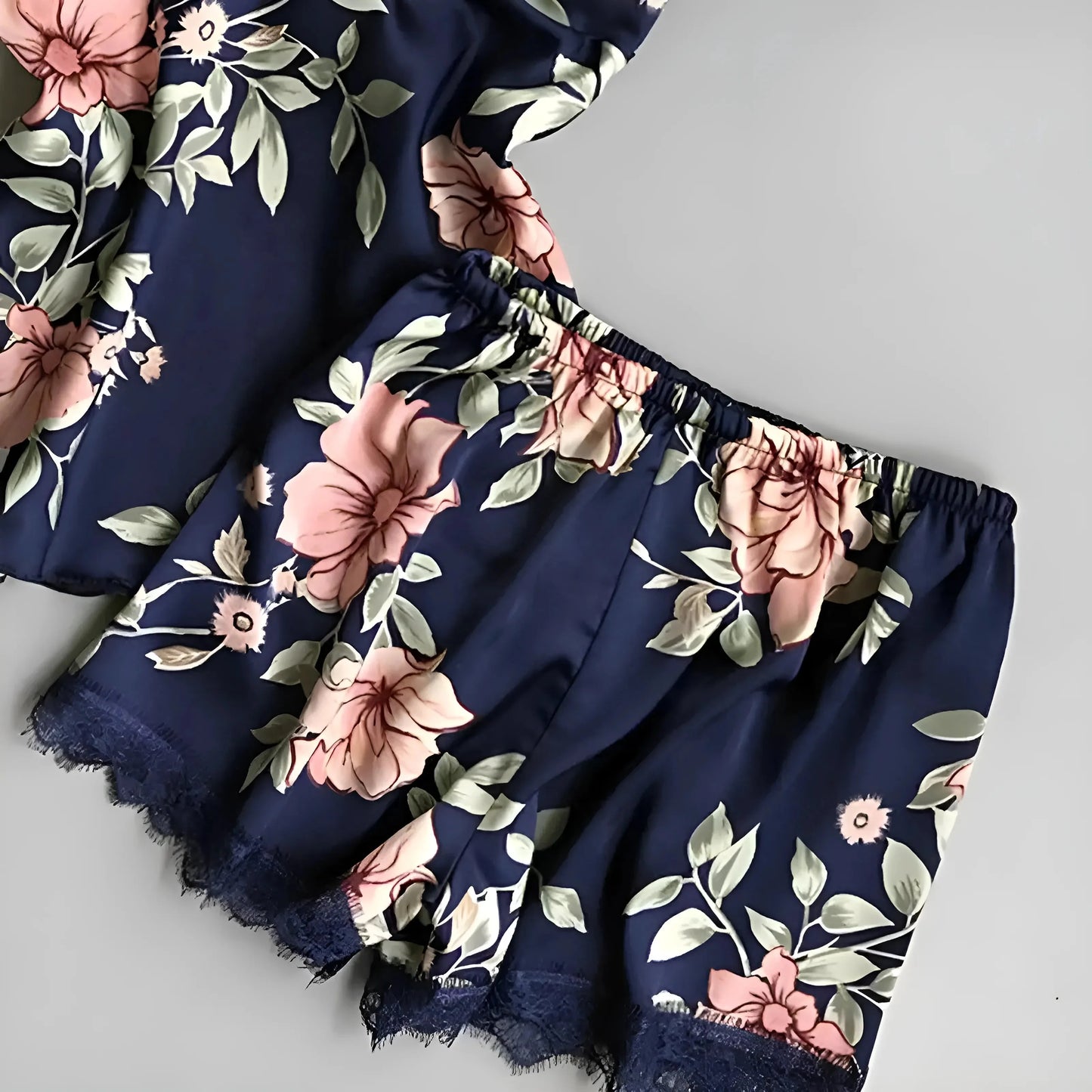 Set Pigiama Floreale con Top e Pantaloni Corti