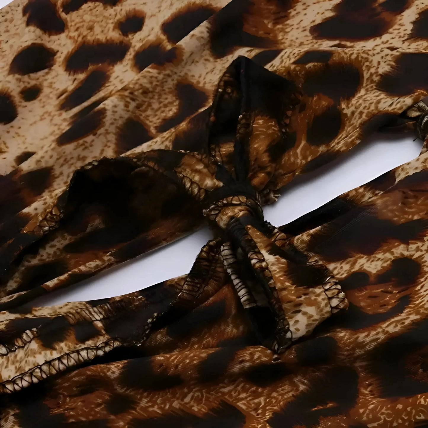 Tuta Pigiama con Stampa Leopardo in Pizzo