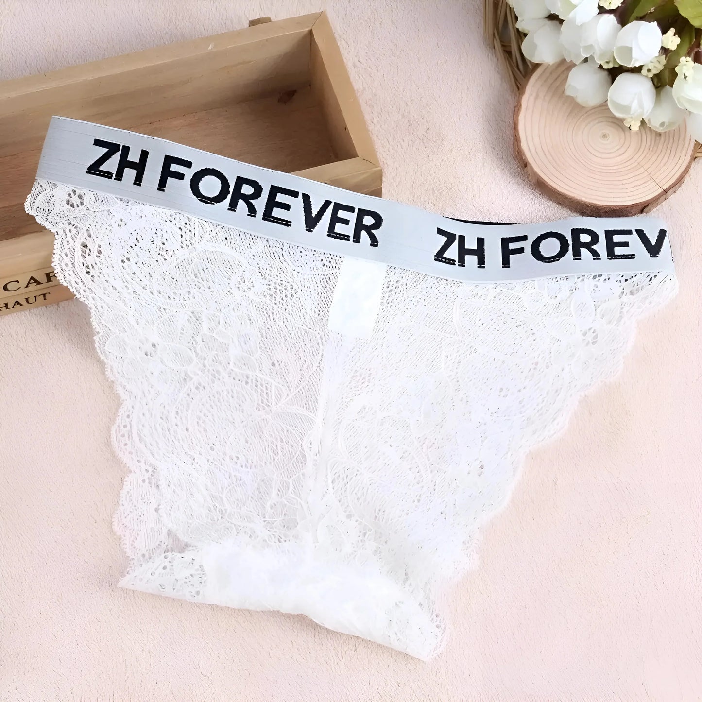 Set di Lingerie in Pizzo con Fascia Elasticizzata