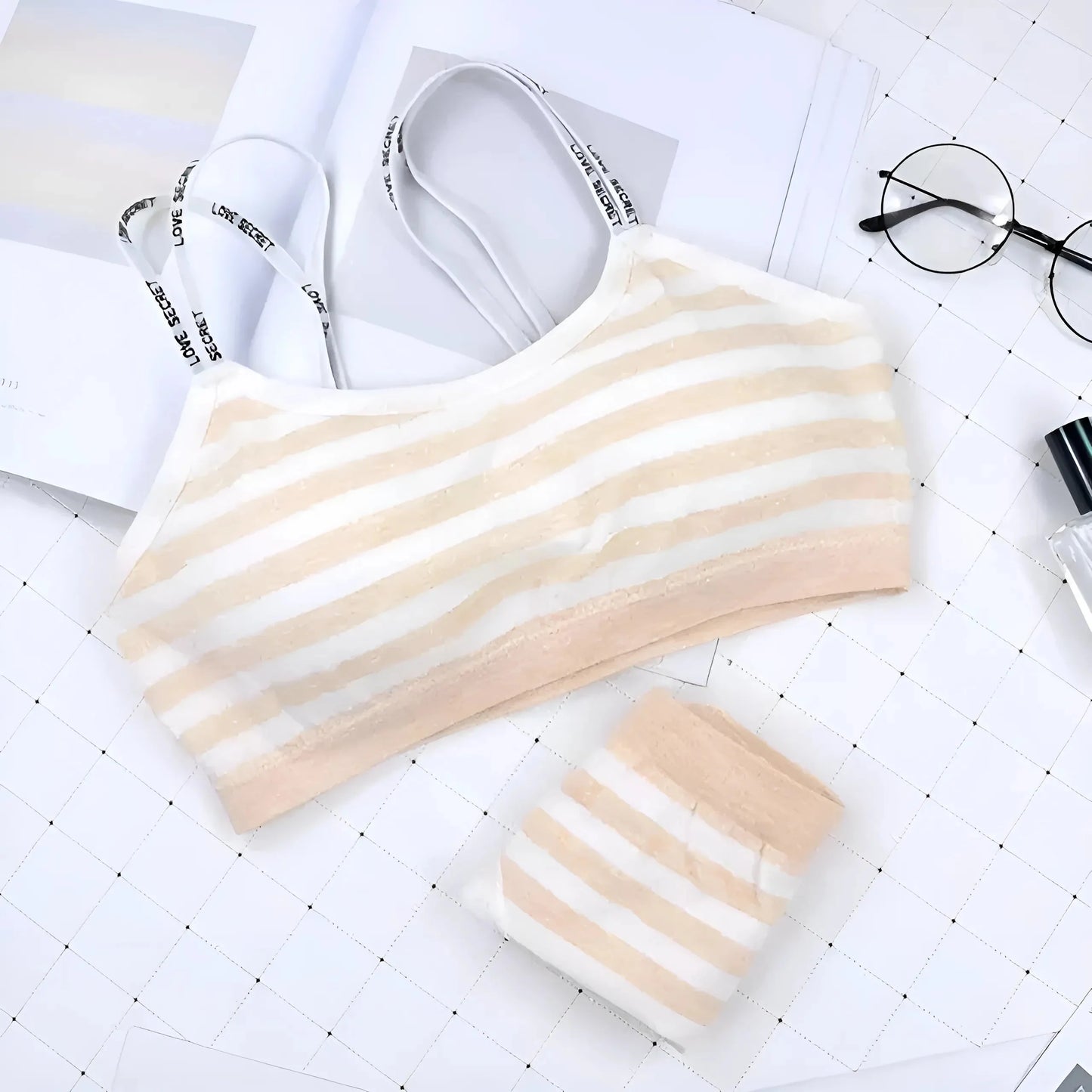 Set di Lingerie con Cinghie sul Décolleté