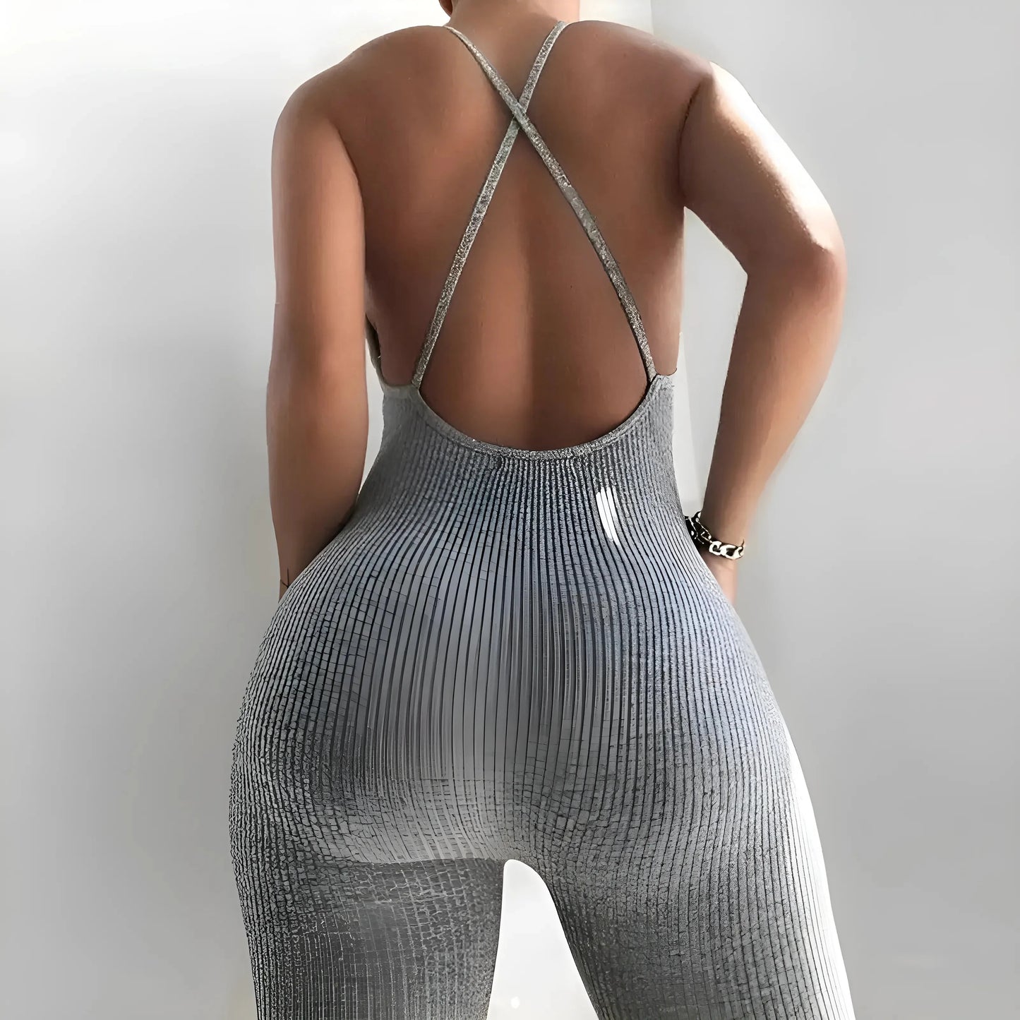 Completo Sportivo One-Piece con Scollatura