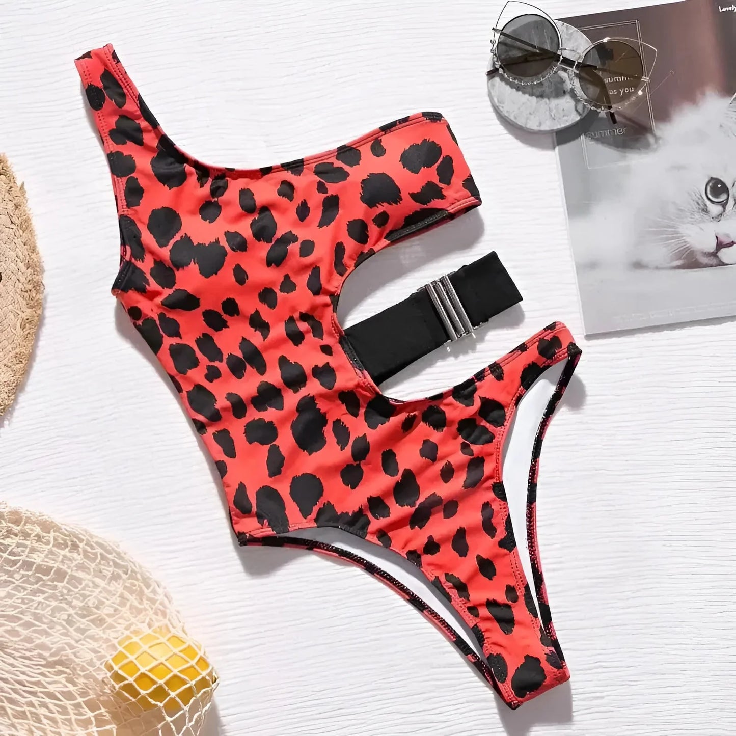 Costume intero con ritagli