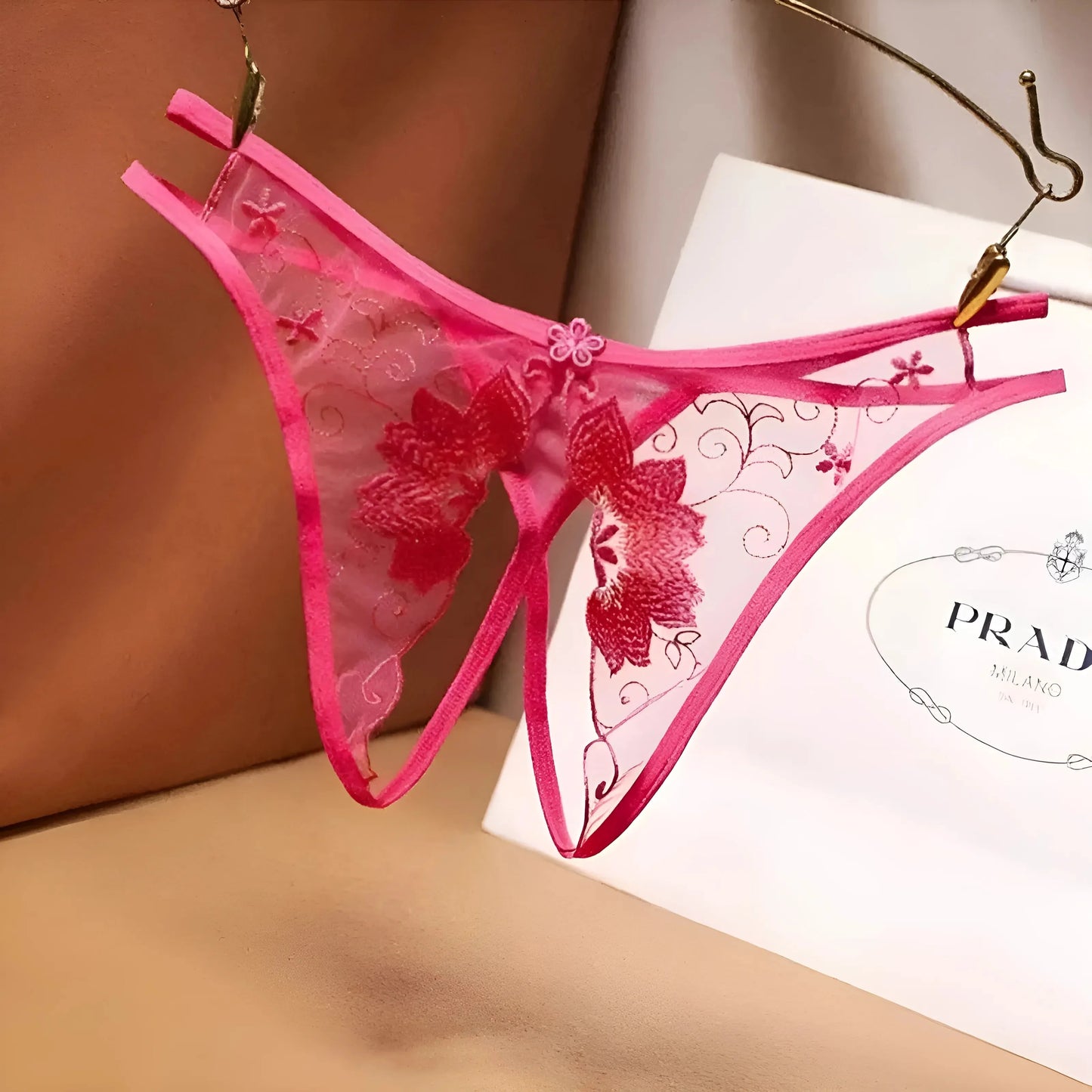 Rosa String bikini in pizzo floreale