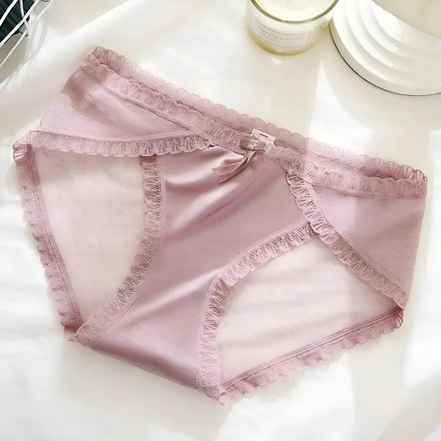 Rosa Mutandine in pizzo con rifiniture decorative