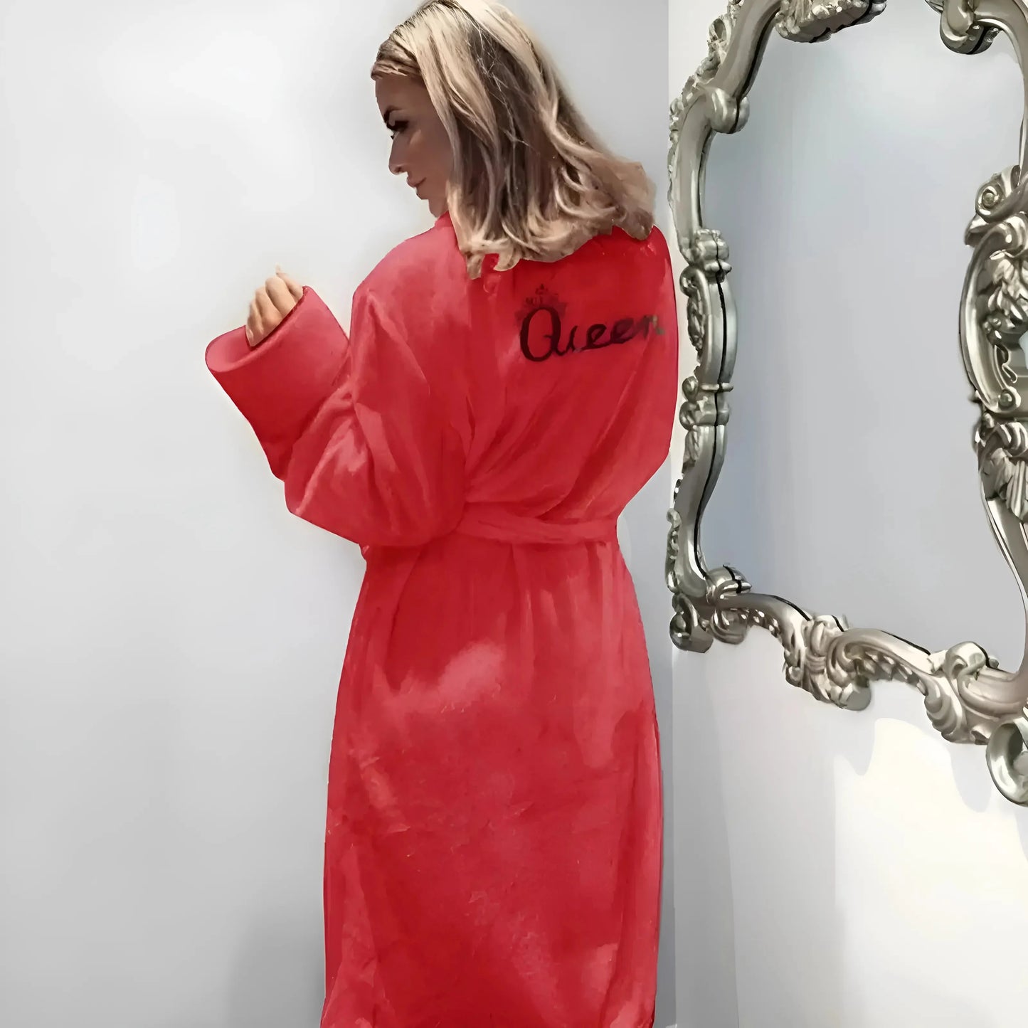 Rosso Accappatoio Fluffy da Donna "Regina"