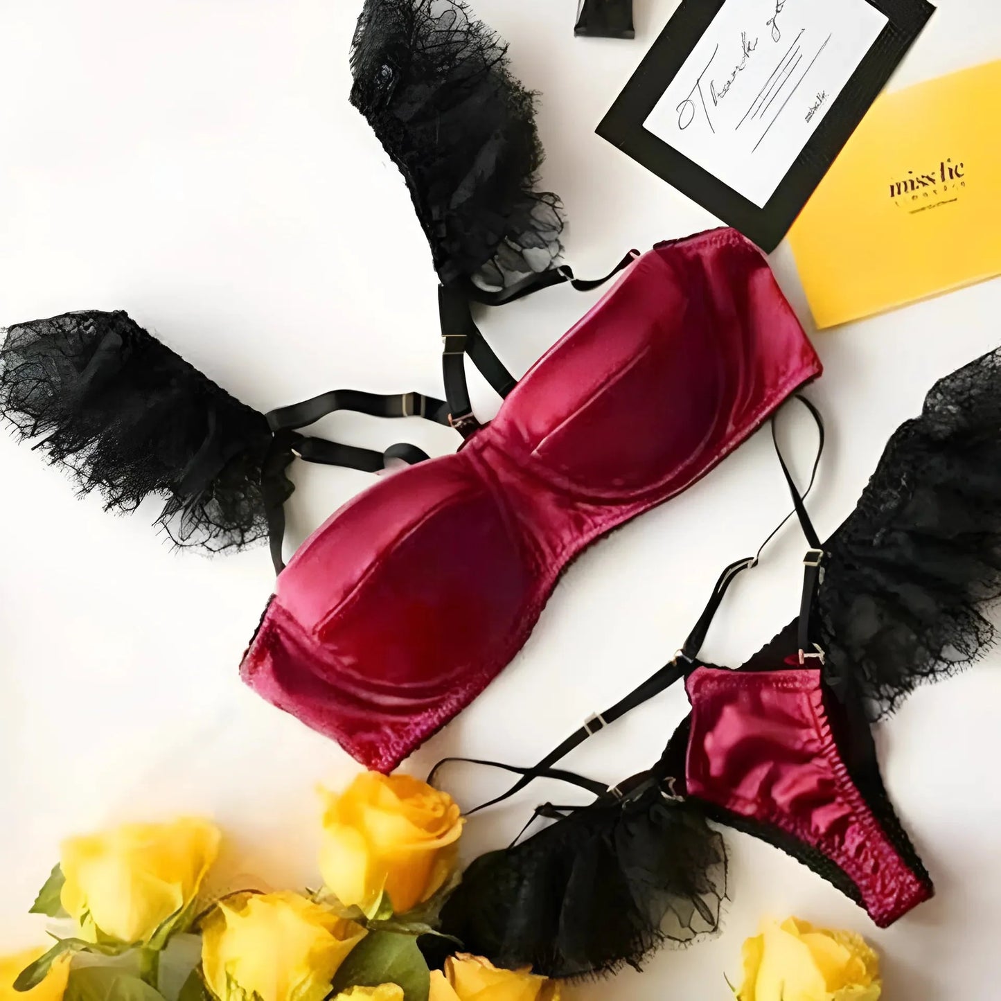 Rosso Set di Lingerie in Pizzo con Bordo Decorativo