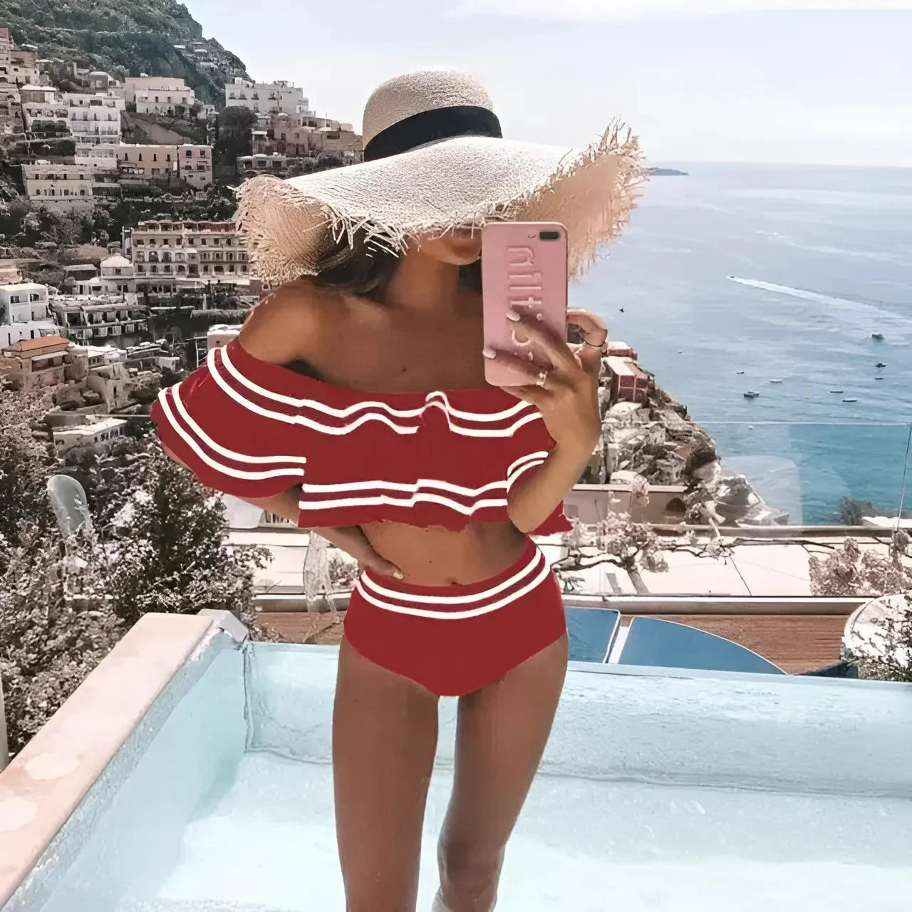 Rosso Costume da bagno a due pezzi con dettagli a volant sul décolleté