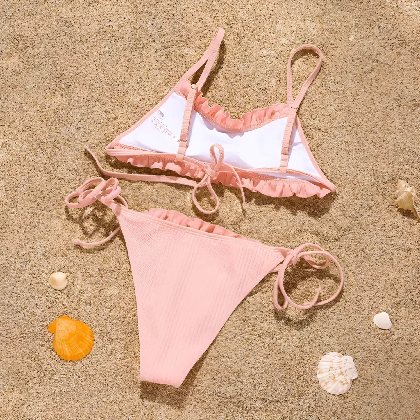 Costume da bagno a due pezzi con delicate rouches