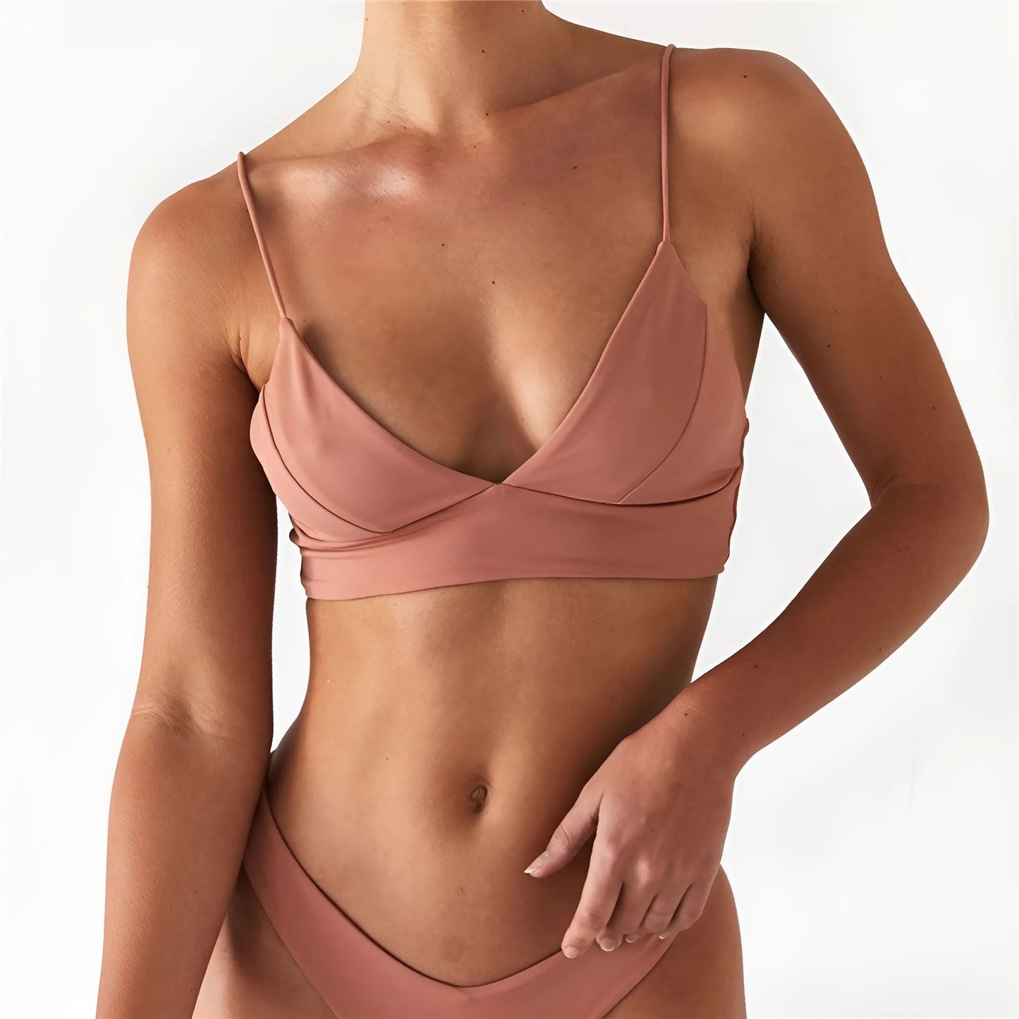 Costume da bagno a due pezzi con spalline sottili